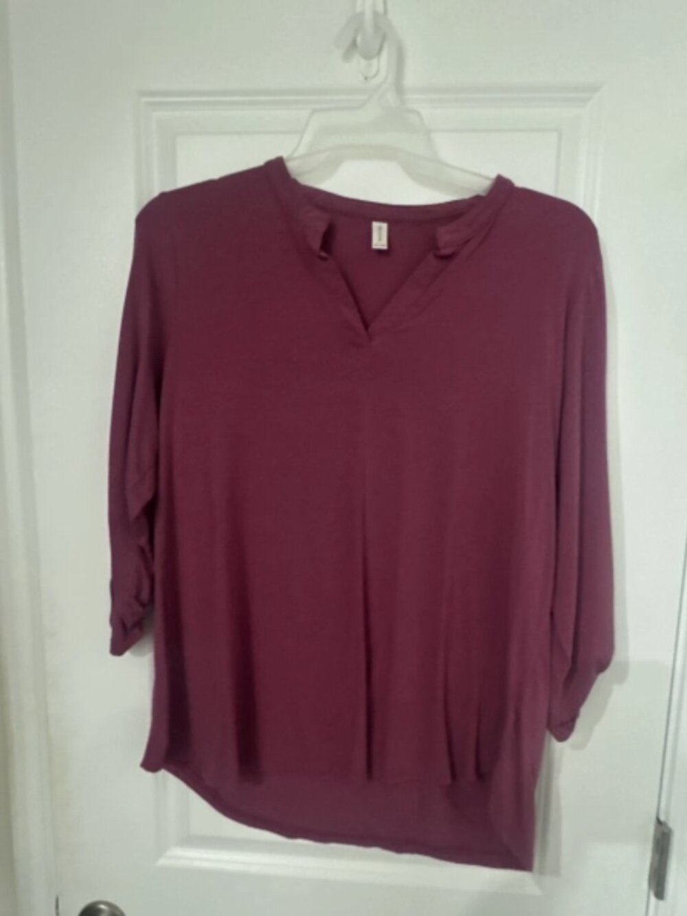 NILOUFO V-Neck 3/4 Sleeve Blouse Top Plum
